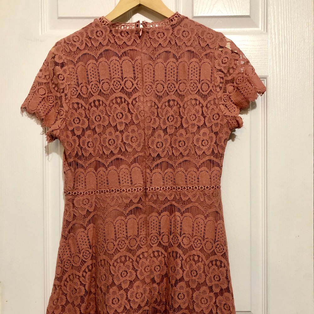 Dress - Picture 6 of 6